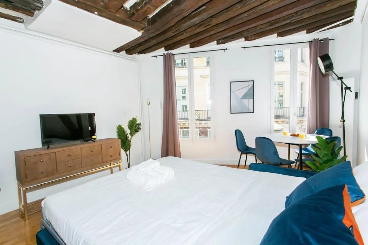 The Rivoli 1Br Apartment Paris