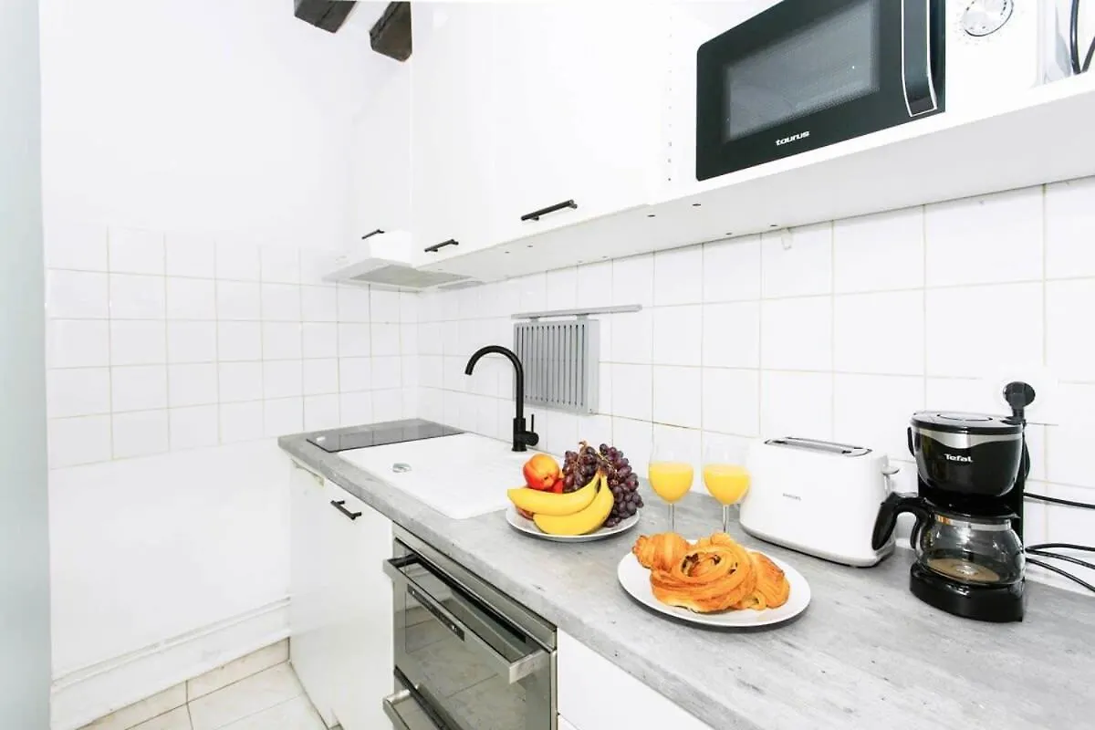 The Rivoli 1Br Apartment Paris France